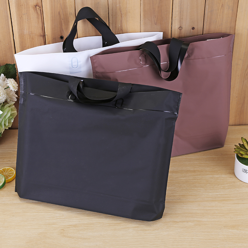 손잡이가 있는 블랙 매트 비닐 가방, 대형 쇼핑백, 파 - Wedding/Event Supply Store 리뷰 및 가격